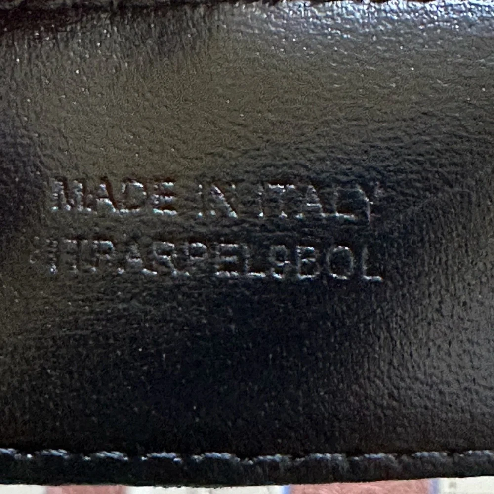 Burberry Haymarket Check Belt With Black hardware - Picture 5 of 6